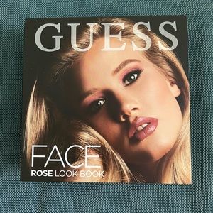 Guess makeup kit